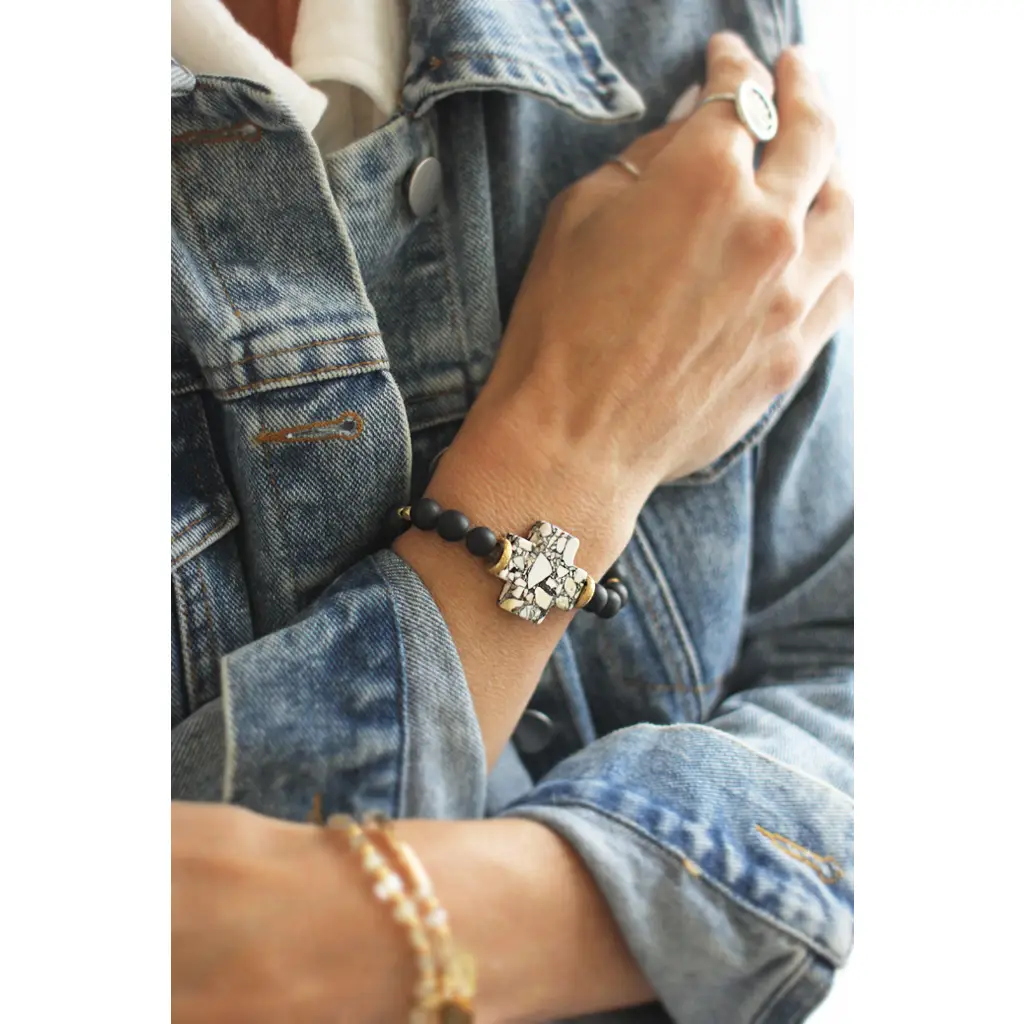 [CF-JE-FA-WT-MS] White As Snow Bracelet by Crowned Free – Made by Human Trafficking Survivors